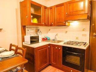 3 Min Walk To Slopes - Fireplace & Comfort - 8