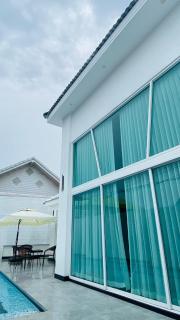 Pattaya Downtown Pool Villa - 3