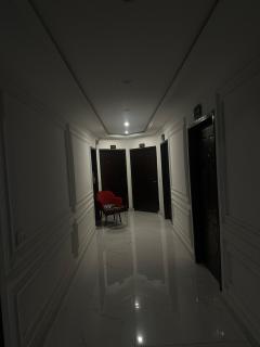 Cozy 1BHK with Netflix in Bahira town Lahore - 7