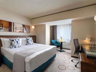 Bucharest Unirii Square - Handwritten Collection - 2