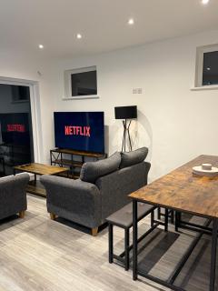 5 bedroom house in Pettswood - 8