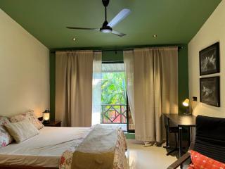 Shantai Luxury Homestay, Malgund - 1