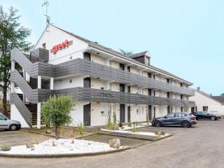 greet Hotel Chatellerault - 8