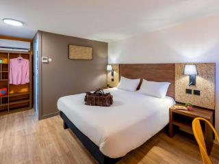 greet Hotel Chatellerault - 3