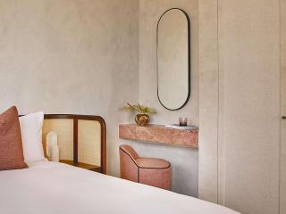 Mondrian Gold Coast - 1