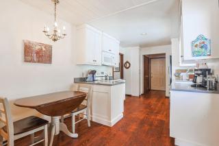 RMR: Lake Creek Cottage Home in The Aspens - 6