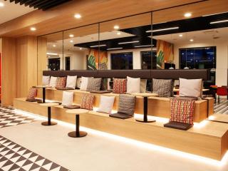 ibis budget Hotel Berlin Airport - 8