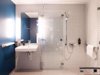 ibis budget Hotel Berlin Airport - 2