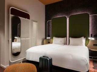 You Hotel Budapest - Handwritten Collection - 1