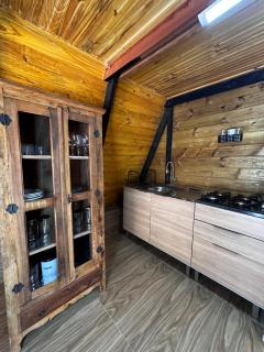 Chalé encantador na beira da represa - 2