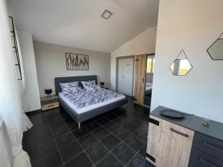 Villa Niklas with 3 bedrooms and heated pool - 5