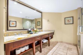 KBM Resorts Spacious 5-Bedroom Honua Kai Collection Multi Unit Listing Same Floor Ocean Views 2 Free Rental Cars HKK-43949 - 2