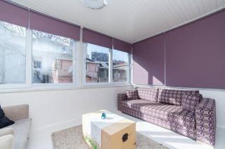 Private house with 4 separate apartments - 9