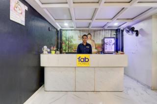 FabHotel Radha Rani Residency - 8