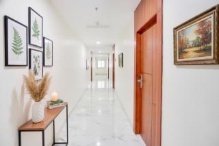 FabHotel Radha Rani Residency - 6