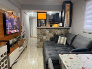 Apto com piscina perto da Praia da Enseada Guarujá - 9