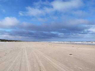 Seaside Retreat with Spa - By Traum Ferienwohnungen - 9