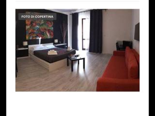 Intero appartamento con vista sul parco , stazione centrale - 8