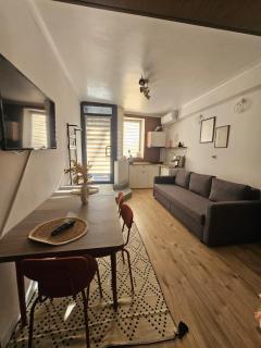 Ultracentral Victoriei - 9