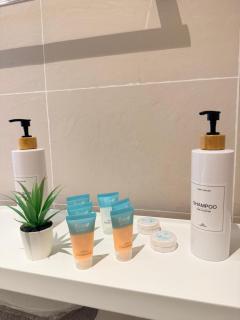 95 inch TV & Boho style apartment in Yas Island - 9