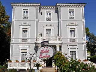 Esedra Hotel - Rímini - 0