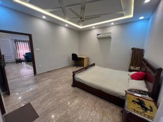 Furnish Luxury Aparment - 3