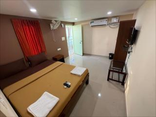 Sunshine Hospitality - 3