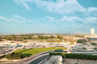 Luxurious Crest Tower Suites By Hostiva- Burj View - 3