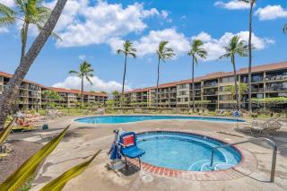 Papakea L402 · PK L402 Rare LUX Oceanfront Views, Pool, Paradise - 2