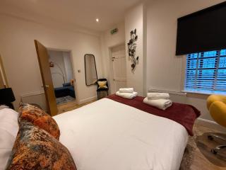 Stylish 90 sqm 2-Bedroom Apartment in Shoreditch Sleeps 5 - 3