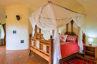 Private bush camp with pool cottages tents - 2332 - 6