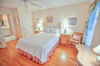 AV9-34: 9 34th Avenue - 8