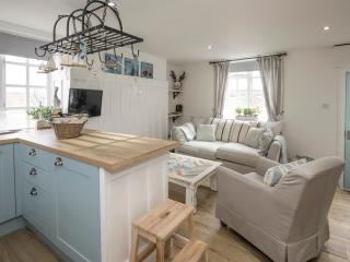 Rose And Crown Yard - 8