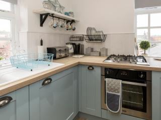 Rose And Crown Yard - 4