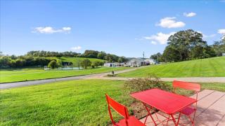 1AN Luxury European Barndo FARM STAY Wedding Venue - 1