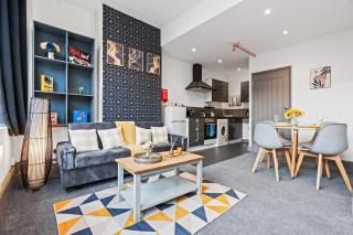 #80 Stylish Central Flat on Market Street - 6