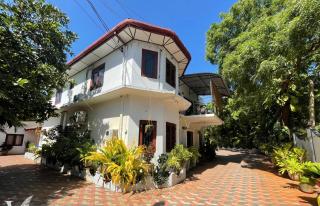 St Anne's Hotel & Restaurant - 7