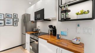 1AS Luxury European Barndo FARM STAY VENUE - Jefferson City - 3