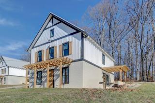 1AS Luxury European Barndo FARM STAY VENUE - 8