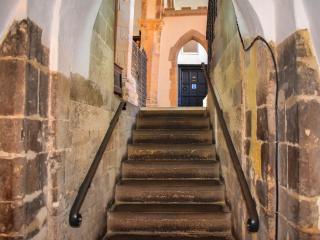 The Knights Apartment, Eastbridge Hospital - 9