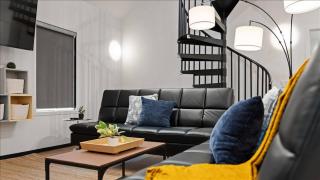 1B Luxury European Barndo FARM STAY Wedding Venue - 7