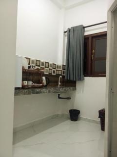 Yathi'S Surf rest - 5