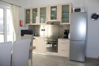 Villa mit Pool in Makry Gialos - Grapevine, 200 Meter zum Strand - 3