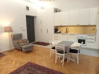 Miodowa Apartment - 2