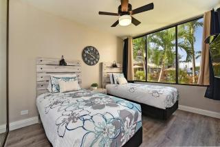 Kaanapali Shores 103 · KS 103 Remodeled OceanFront 2BD Condo w A - 7