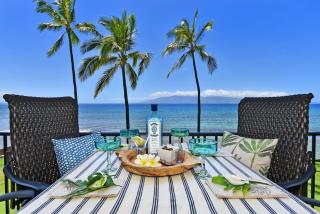 Papakea L303 · PK L303 Kaanapali BeachFront 2BD w Ocean View Poo - 0