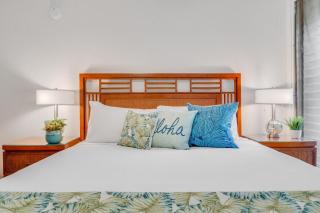 Kulakane 211 · KK 211 Updated OceanFront Whale Watching - 8