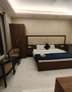 Stays - Golf Course Road - Gurgaon - 1