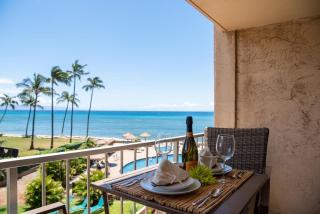 Royal Kahana 317 · RK 317 Remodeled BeachFront Studio w Ocean Vi - 0
