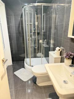 Bold Street Spacious 4 Bed Stay - 4